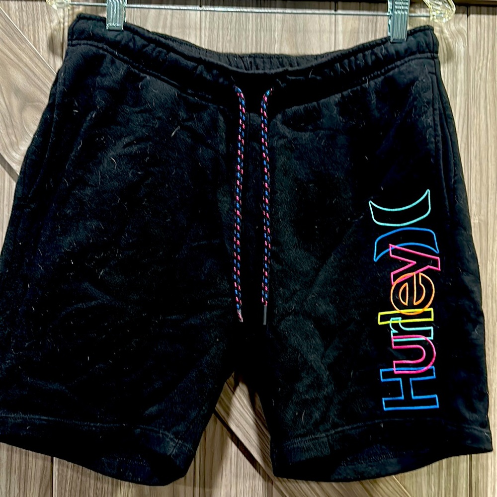 Hurley short size small